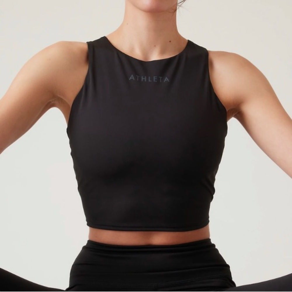 NWT Athleta Conscious Crop Workout Top